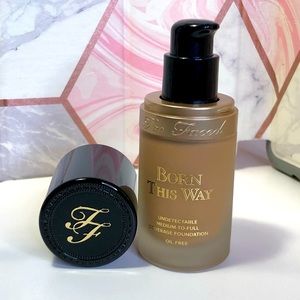 Too Faced Born this Way foundation natural beige
